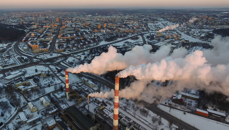 Apglėbtas šalčio Vilnius paskendo besileidžiančios saulės spinduliuose