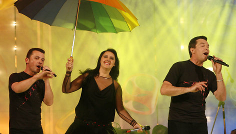 Grupė „Pusbroliai Aliukai ir sesutė Silvija“ 2006 m.