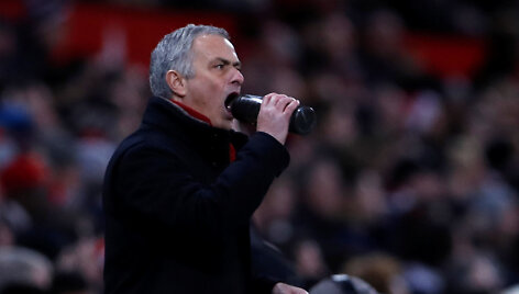 Futbolas ir per Kalėdas: &bdquo;Manchester United&ldquo;  sužaidė 2:2 su &bdquo;Burnley&ldquo; klubu.