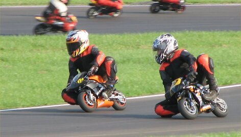 Mažųjų motociklų lenktynės