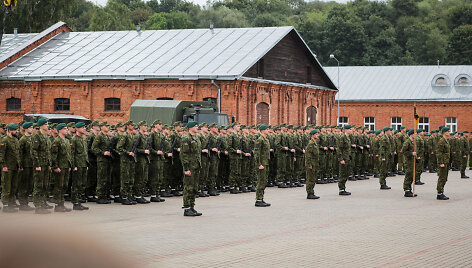 Karių priesaika