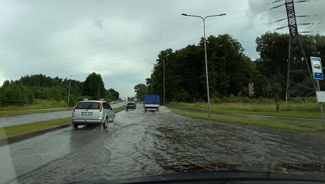 Klaipėdos Liepų g. po liūties