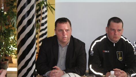 "&Scaron;iaulių" futbolo klubo sporto direktorius Deivis Kančelskis bei komandos trener
