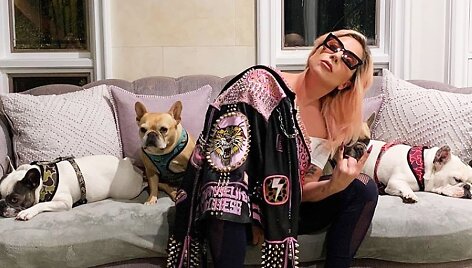 Lady Gaga su savo &scaron;unimis