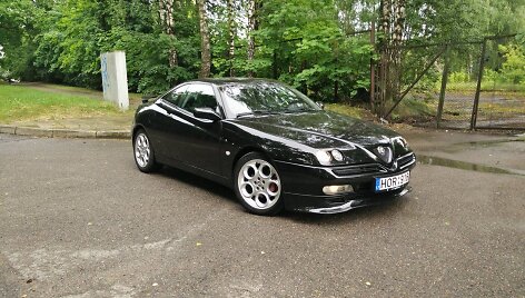  Alfa Romeo GTV