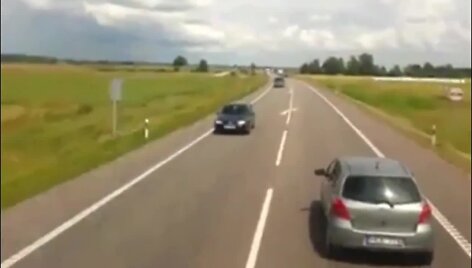 isprotejes-autobuso-vairuotojas-kelyje-via-baltica