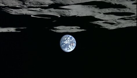 lunar-south-pole-earthset-viewed-by-kaguya-spacecraft