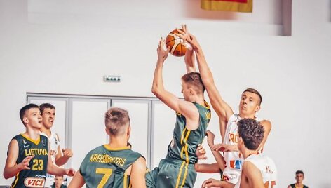 U-16 rinktinė pasiekė pergalę