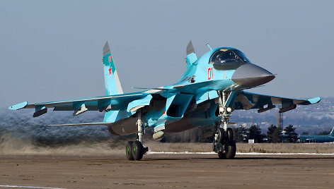 Su-34 karo lėktuvas