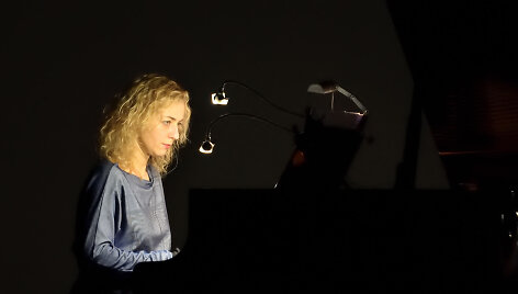 Vokiečių menininkė Brigitta Muntendorf ir jos vadovaujamas &bdquo;Ensemble Garage&ldquo;