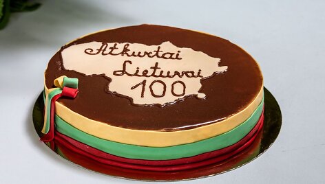  Tortas su rie&scaron;utais ir &bdquo;Rududu&ldquo;