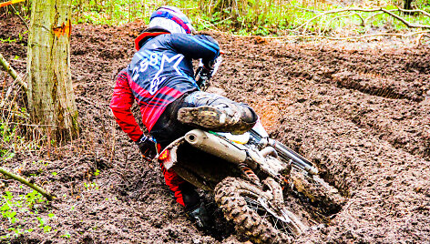 &bdquo;Enduro&ldquo; entuziastai pradės sezoną