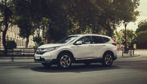 Hibridinis „Honda CR-V“