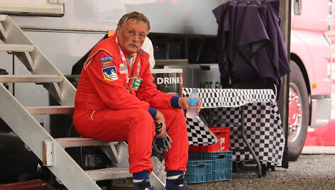 Stasio Brundzos avarija &bdquo;Eneos 1006 kilometrų lenktynių&ldquo; treniruotėje