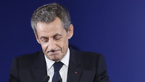 Nicolas Sarkozy po pralaimėjimo palinkėjo Prancūzijai sėkmės