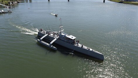 &bdquo;Sea Hunter&ldquo; - kol kas pažangiausias karinio laivo be įgulos prototipas pasaulyje.  