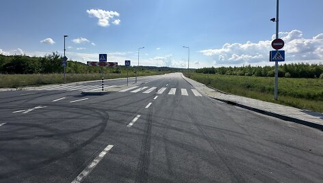 Logistikos ir Terminalo gatvių sankryža