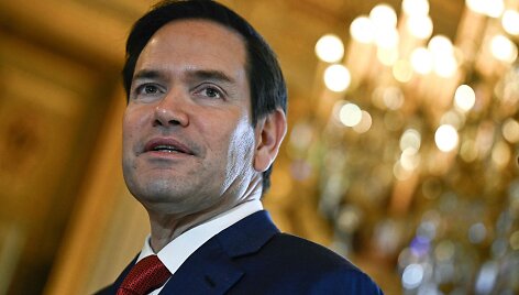 JAV valstybės sekretorius Marco Rubio / JULIEN DE ROSA / AFP