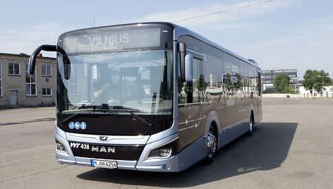 Vilniuje pristatytas testuojamas &bdquo;MAN Lion&lsquo;s City&ldquo; hibridinis autobusas