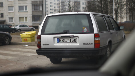 Volvo ant perėjos