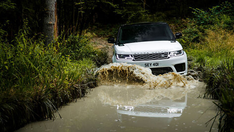 &bdquo;Plug-in&ldquo; hibridas &bdquo;Range Rover Sport&ldquo;