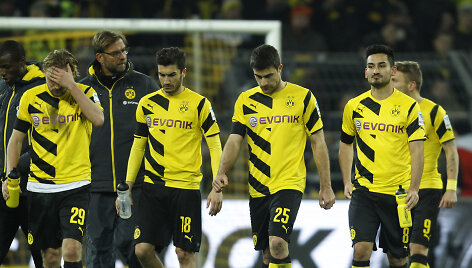 &bdquo;Borussia&ldquo; futbolininkai ir vėl pralaimėjo