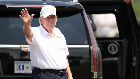 Donaldas Trumpas / JORDAN BANK / Getty Images via AFP
