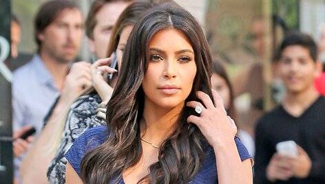 Kim Kardashian sužadėtuvių žiedas