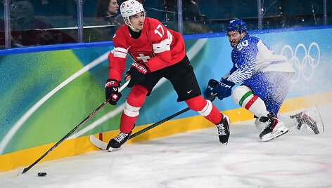 &Scaron;veicarijos ledo ritulininkai eliminavo Milano-Kortinos olimpiados &scaron;eimininkus italus