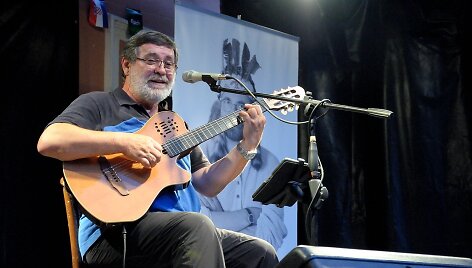 Kostas Smoriginas