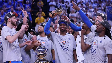 Shai Gilgeous-Alexanderis ir triumfuojantys &bdquo;Thunder&ldquo; krep&scaron;ininkai