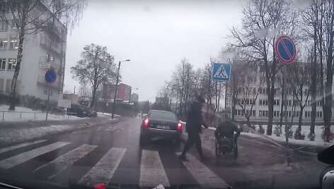 Pagarbos vertas kauniečio elgesys