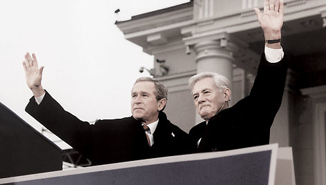 George'as W.Bushas po 20 metų vėl jausmingai kreipėsi į lietuvius: esu dėkingas