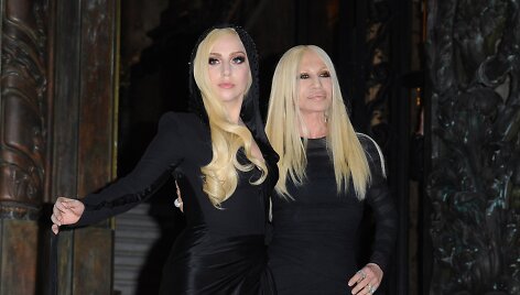 Lady Gaga ir Donatella Versace