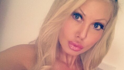 Blondie Bennett