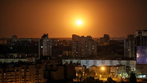 Rusijos bespiločio lėktuvo ataka Kyive. / Gleb Garanich / REUTERS