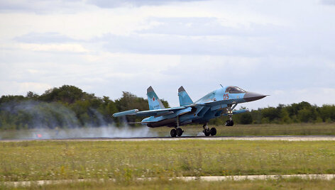 SU-27.