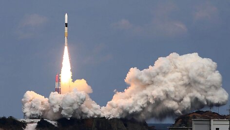 Japonijos raketos H-IIA pakilimas