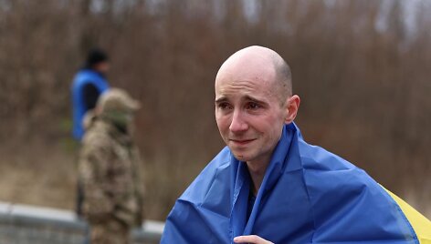 Ukraina susigrąžino kovotojus i&scaron; Rusijos nelaisvės