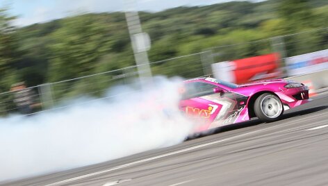 &bdquo;Drift Allstars&ldquo; varžybų Kaune kvalifikacija