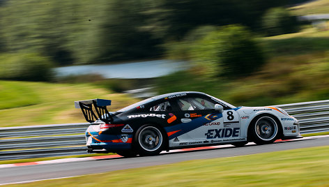 „Porsche Carrera Cup GB“ lenktynės „Oulton Park“ trasoje