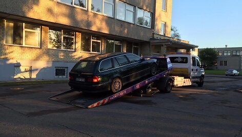 I&scaron; avarijos pasi&scaron;alinusio vairuotojo BMW