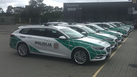 Naujieji policijos &bdquo;Opel Insignia&ldquo;