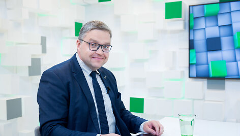 15min studijoje lankosi Lietuvos banko vadovas Vitas Vasiliauskas