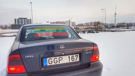 Mariaus B. &bdquo;Opel&ldquo; su trispalve