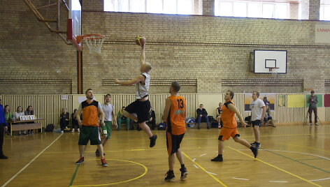 2014 m. ,,Antakalnio vidurinę mokyklą baigusiųjų 3x3 krep&scaron;inio turnyras&ldquo;