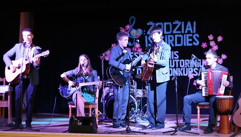 Autorinių dainų konkursas &bdquo;Žodžiai i&scaron; &scaron;irdies&ldquo;