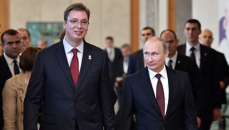 Į Belgradą atvykęs Putinas sutiktas kaip didvyris