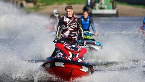 Lietuvos vandens motociklų sporto federacijos prezidentas Tomas Gurk&scaron;nys sakė, kad yra keletas kėdainiečių, kurie norėtų aktyviau dalyvauti vandens motociklų sporte, tačiau sąlygos jiems nėra pakankamos