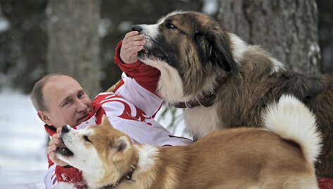 Vladimiras Putinas su &scaron;unimis